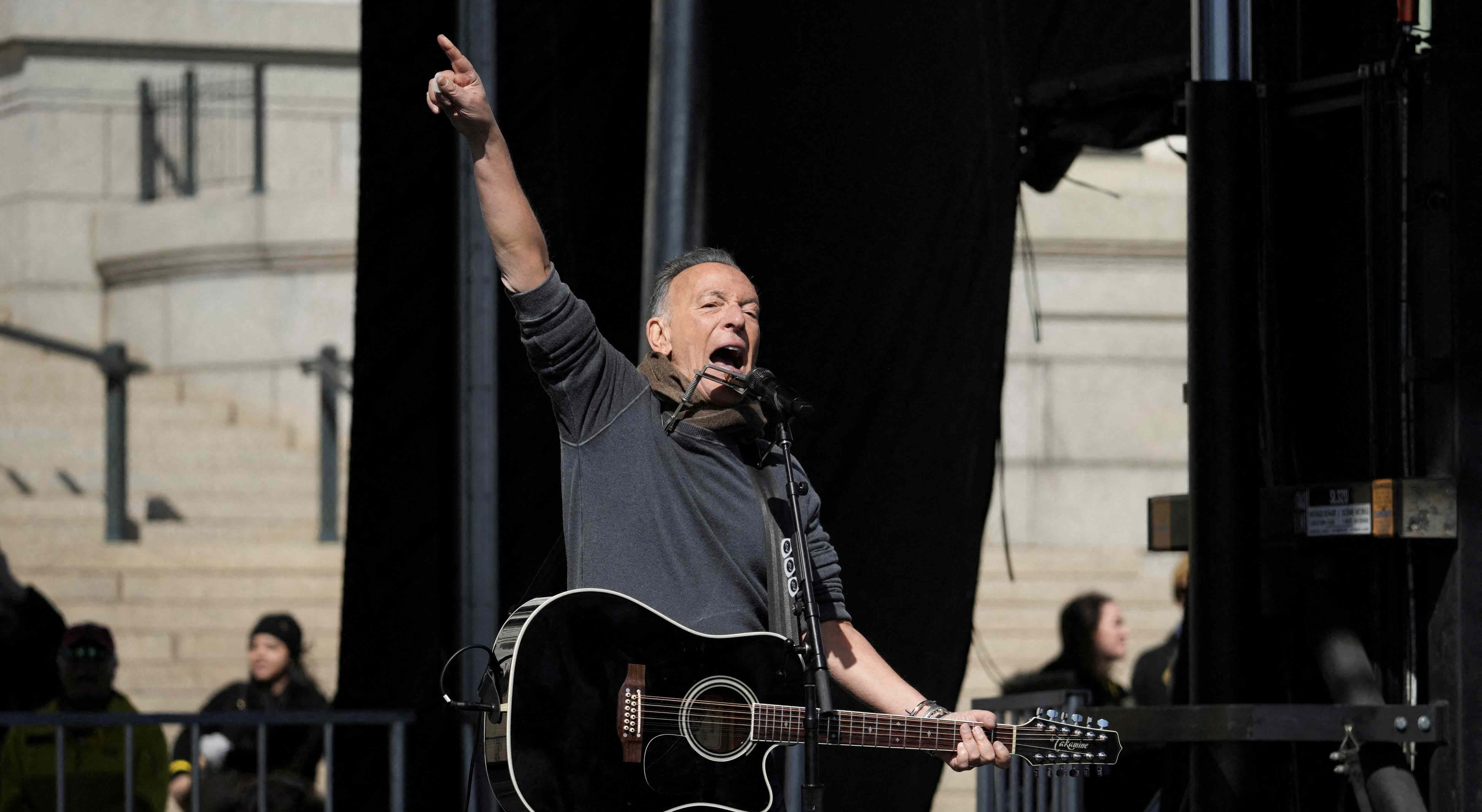 Trump apela aos apoiantes que boicotem concertos de Bruce Springsteen