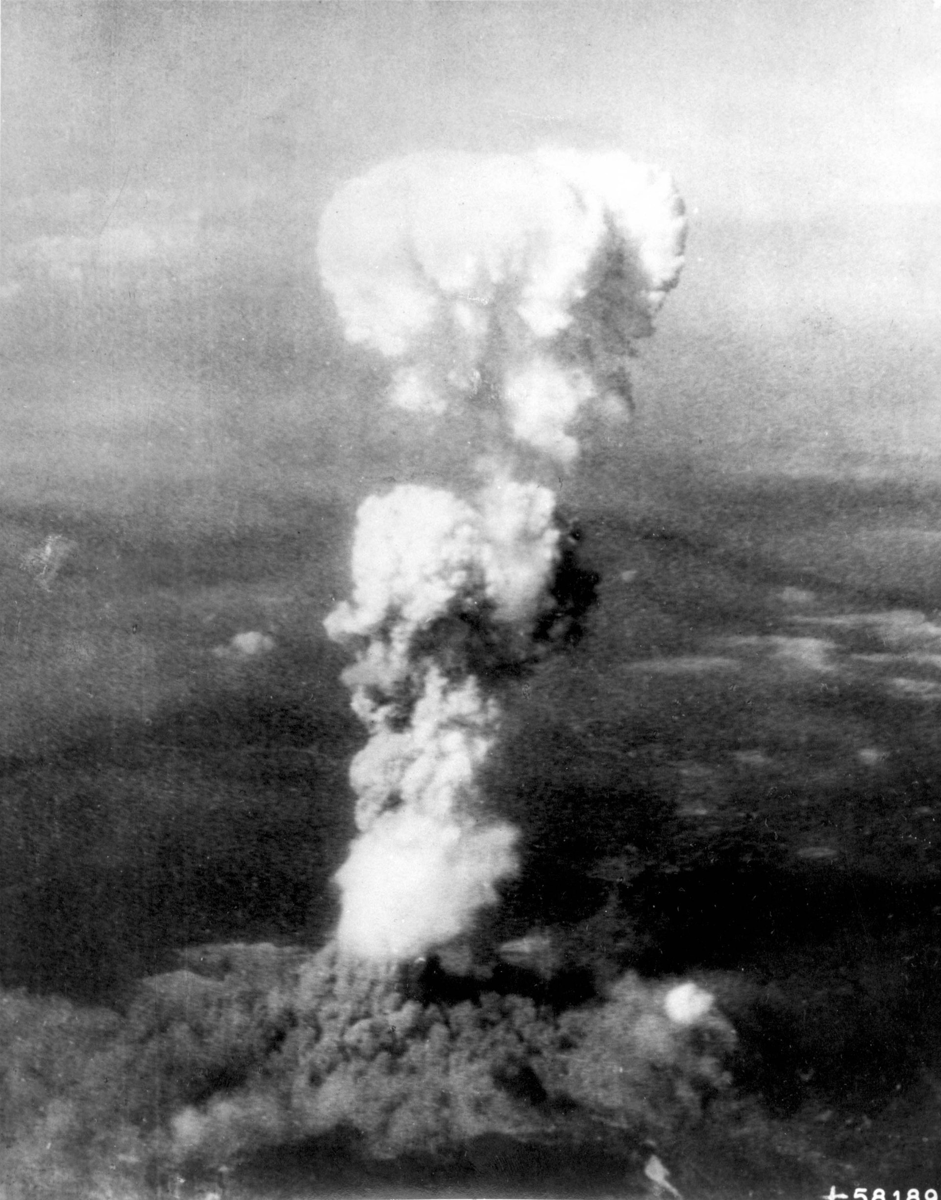 70 anos do lan&ccedil;amento da bomba at&oacute;mica em Hiroshima (Foto: Ho New, Reuters) 