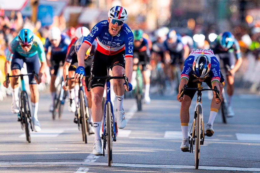 Imagem de Azar de Evenepoel permite a Godon bisar na terceira etapa da Volta à Catalunha