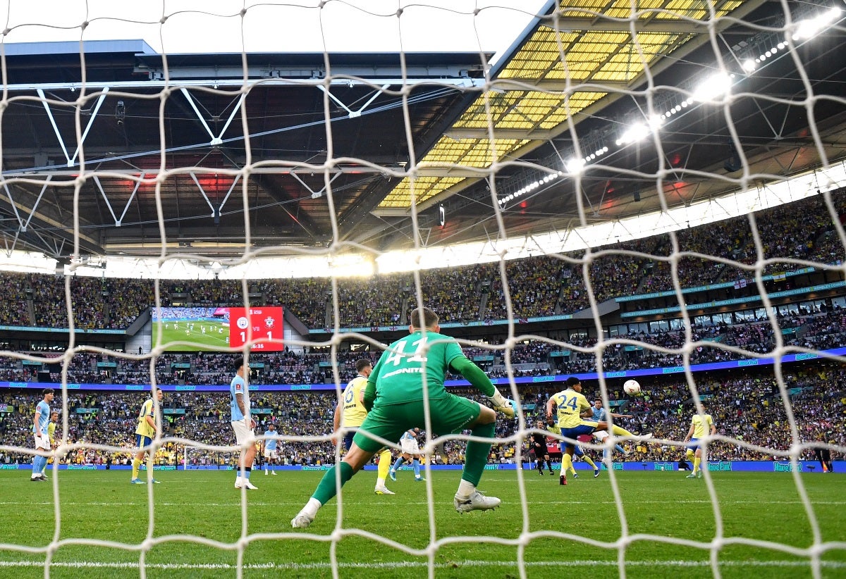 Nico González coloca City na final da Taça de Inglaterra