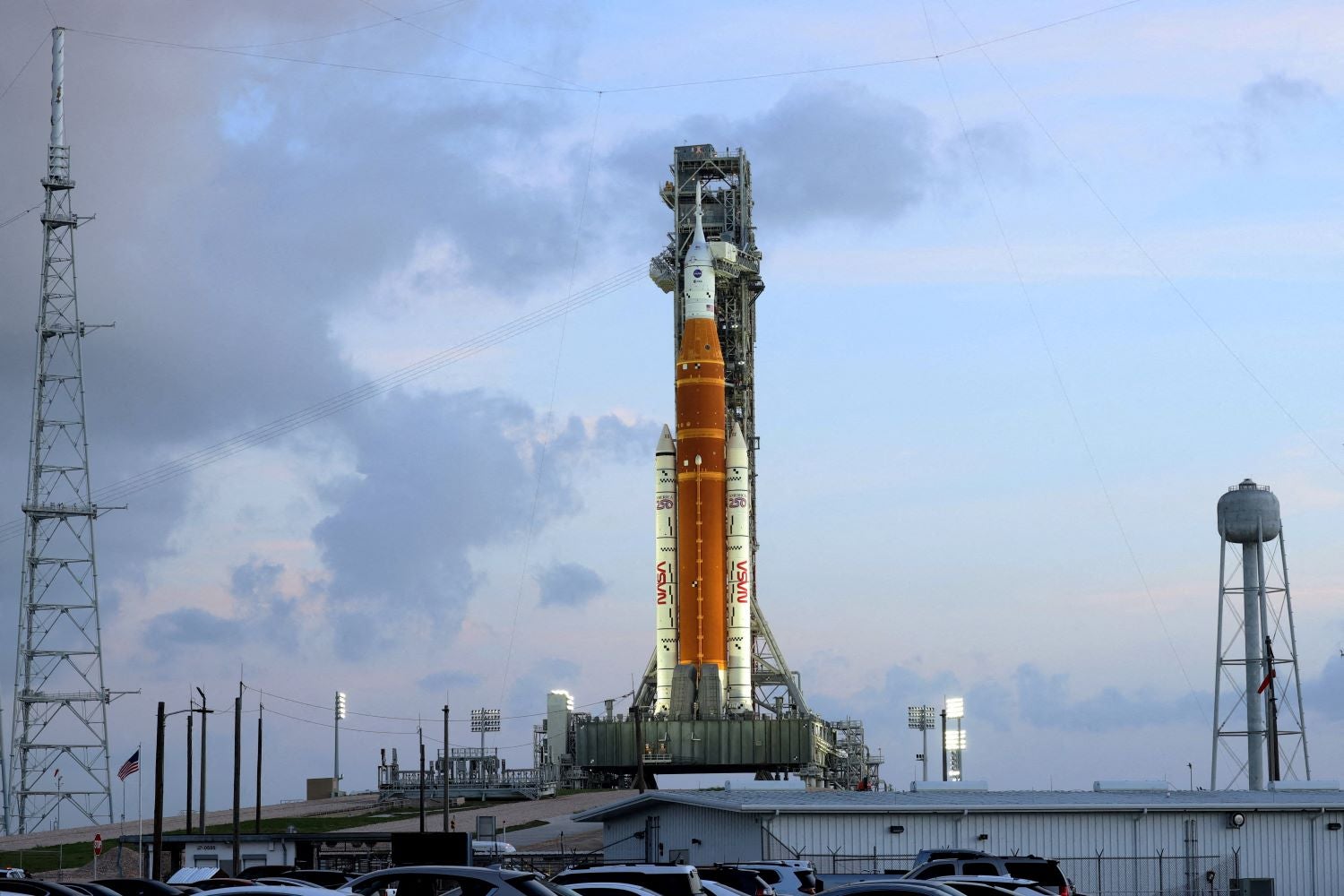 Artemis II. Quatro astronautas partem a caminho da Lua