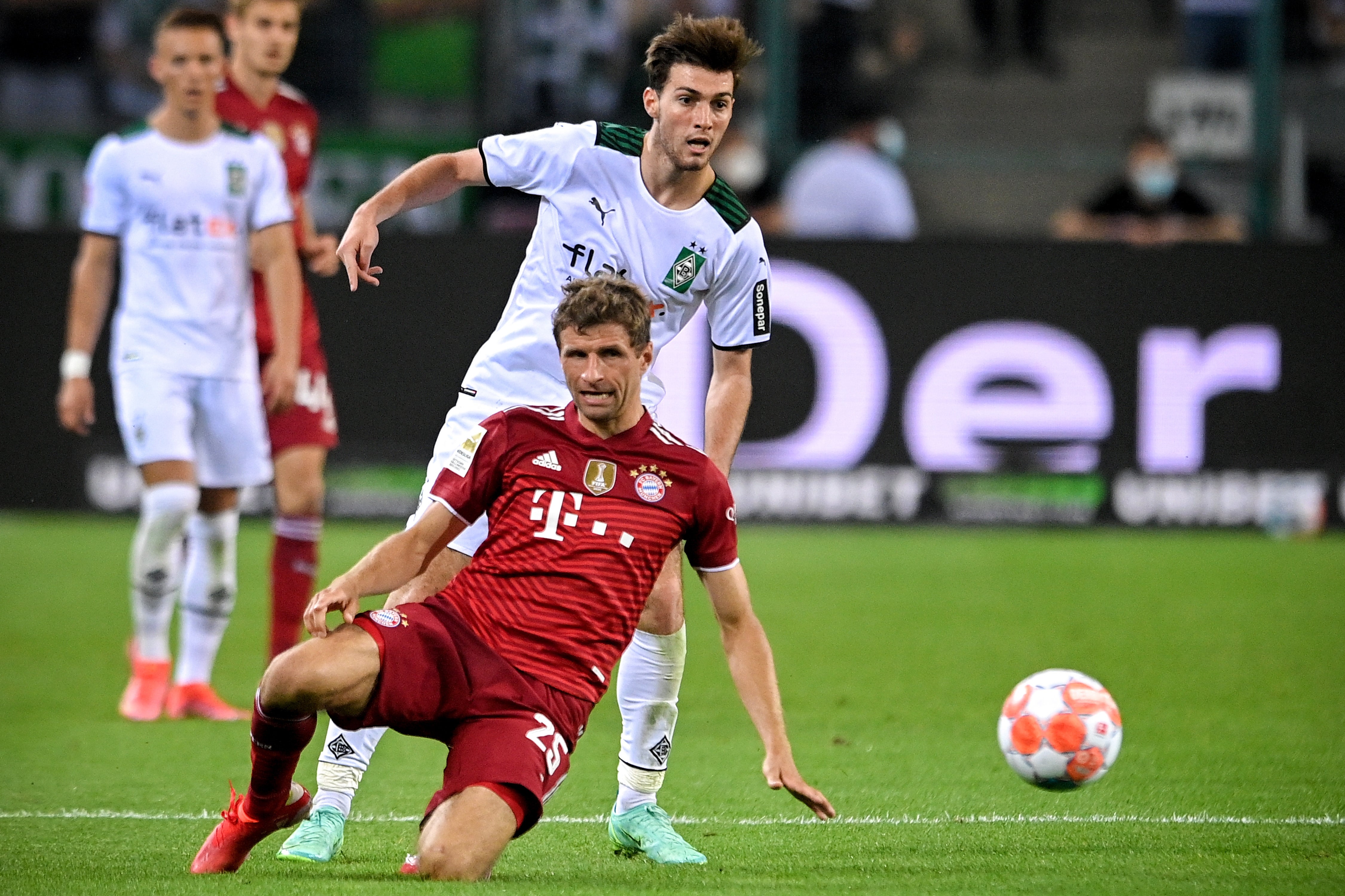 Bayern estreia-se com empate a um golo em Monchengladbach - Vimarsana News