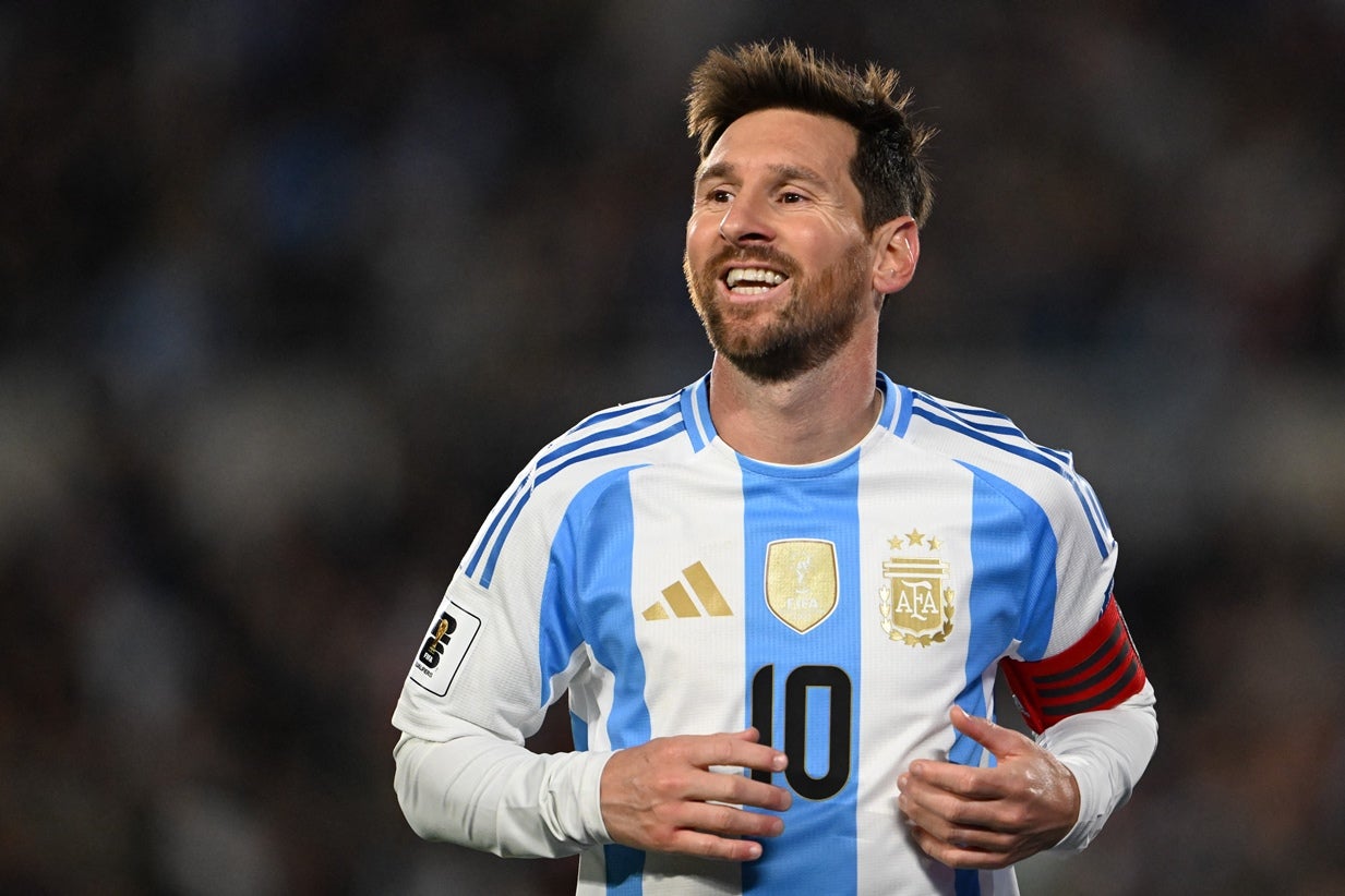 Messi entra para a história com o sexto Mundial