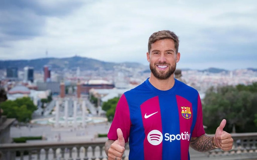 Inigo Martínez chega aos "blaugrana" a custo zero
