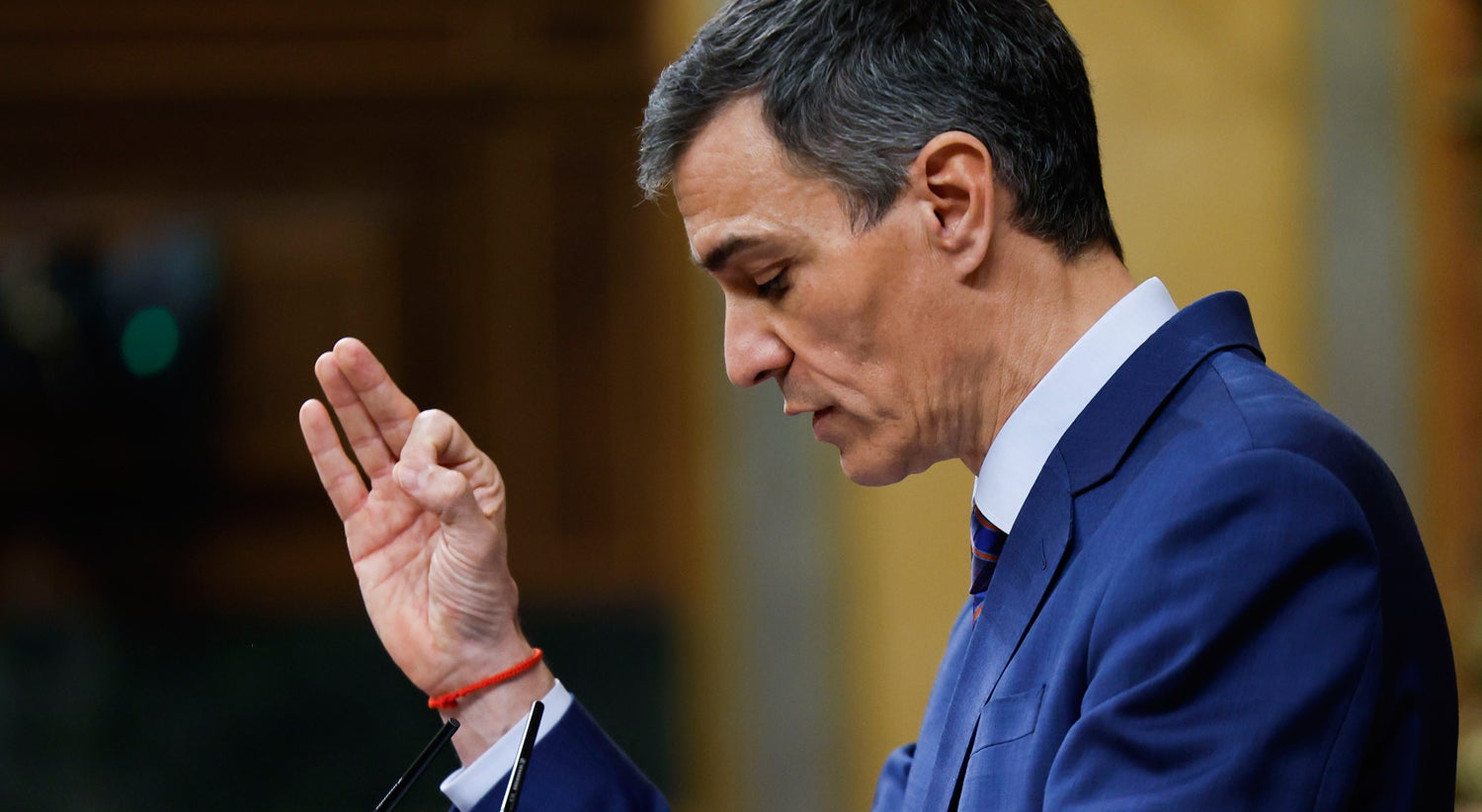 Espanha fecha espaço aéreo a todos os voos envolvidos em ataques