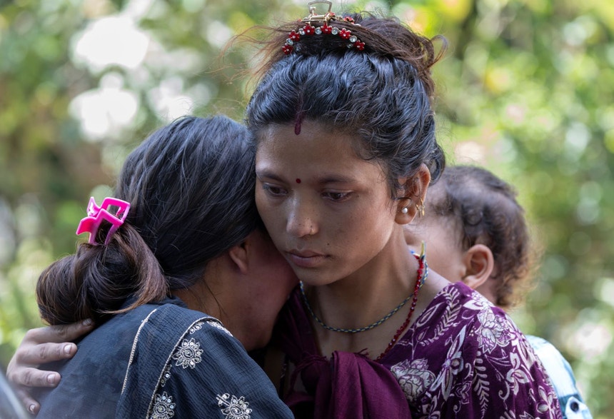 Imagem de Novo balanço. Cheias devastadoras no Nepal e Tibete provocaram mais de 362 mortos