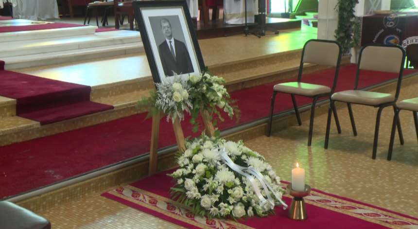 Imagem de Casa de banho onde foi encontrado Pedro Ferraz Reis estava fechada por dentro