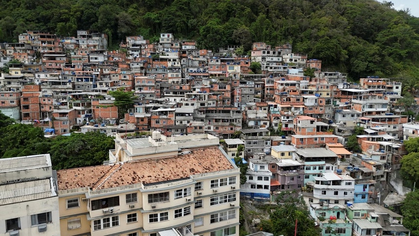 Imagem de Análise revela que pelo menos 50 das maiores cidades do mundo estão em elevado stress hídrico