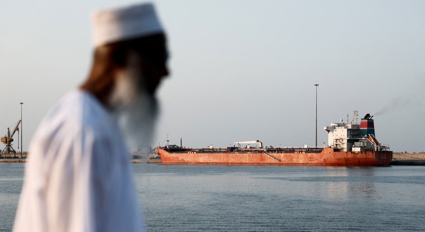 Imagem ilustrativa: Guarda Revolucionária vai manter Ormuz fechado e "atacar o agressor com a máxim