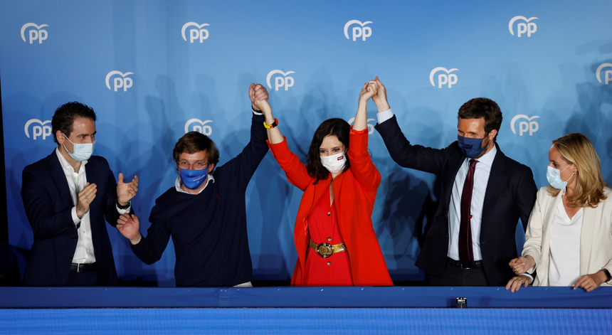 elecciones españolas.  La victoria de la derecha promete cambios en la política nacional