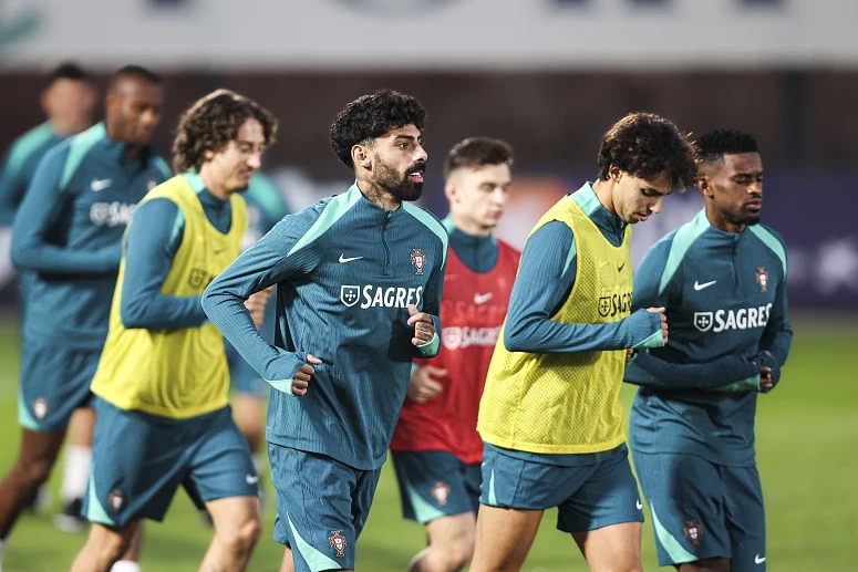 A equipa das quinas continua a preparar a estratégia para defrontar os polacos
