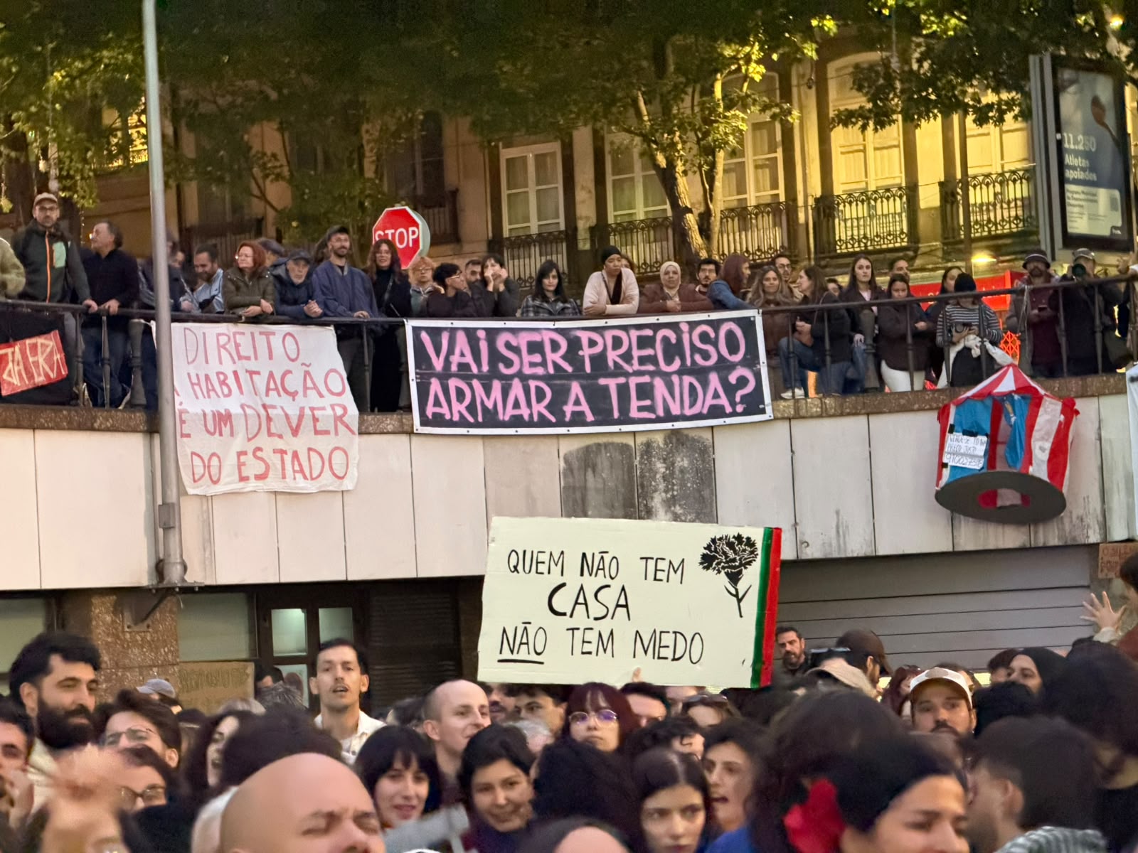Protestos pelo direito à habitação desceram à rua em várias cidades do país