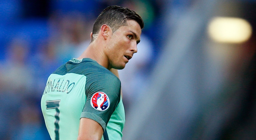 Ronaldo esteve em evidência com uma assistência e dois golos
