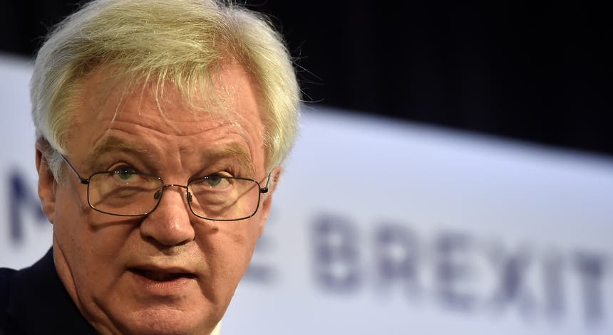 O ministro britânico, David Davis, encarregue de negociar o Brexit. Foto: Hannah Mckay - Reuters O ministro britânico, David Davis, encarregue de negociar o Brexit. Foto: Hannah Mckay - Reuters