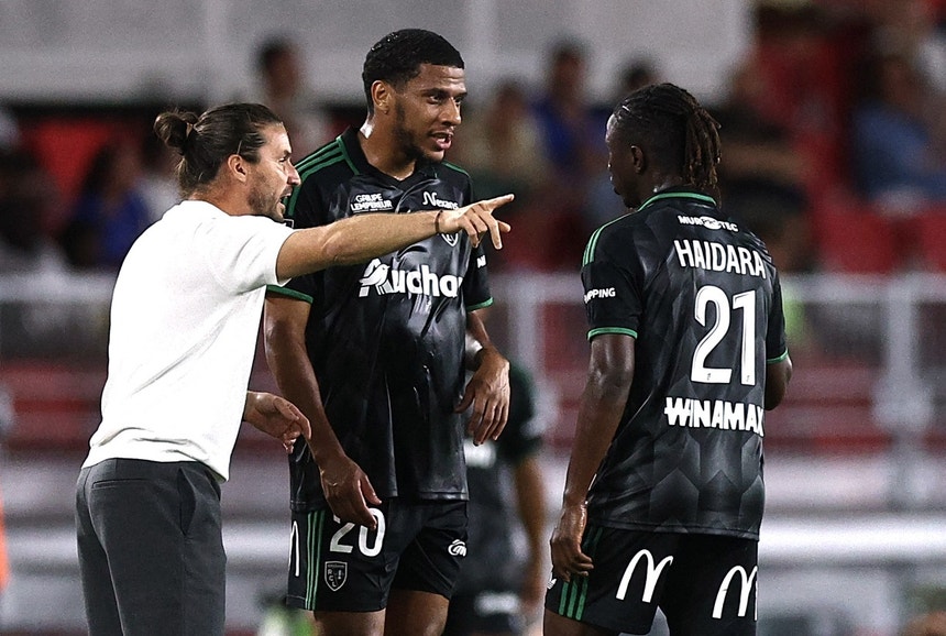 Imagem de Lens promete ambição frente ao Sporting e destaca experiência dos leões