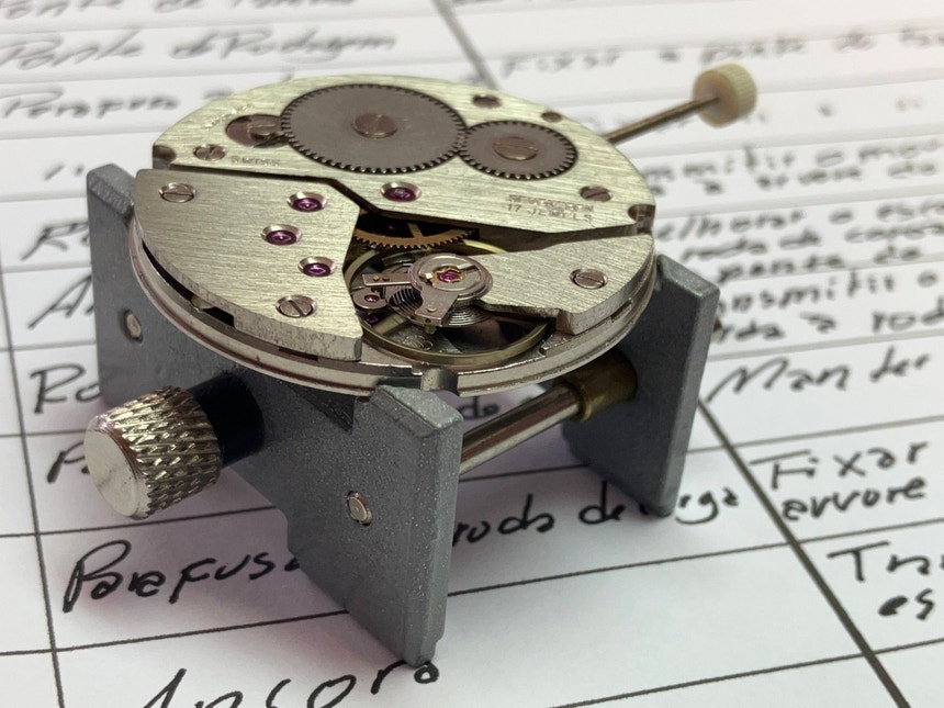 Imagem ilustrativa: Alfaiates do Tempo: por dentro do Instituto Português de Relojoaria