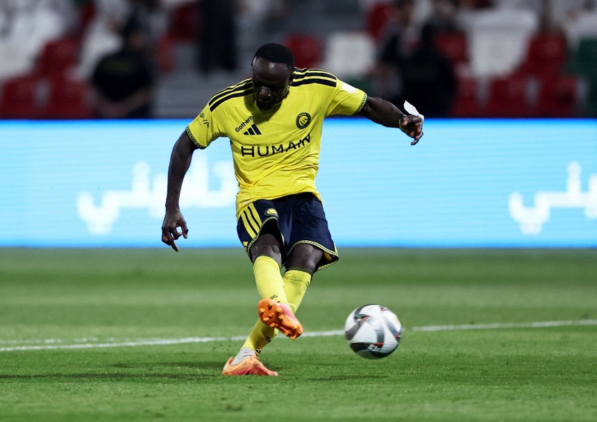 Campeão saudita Al Nassr dá a volta com 10 depois de Ronaldo ser substituído