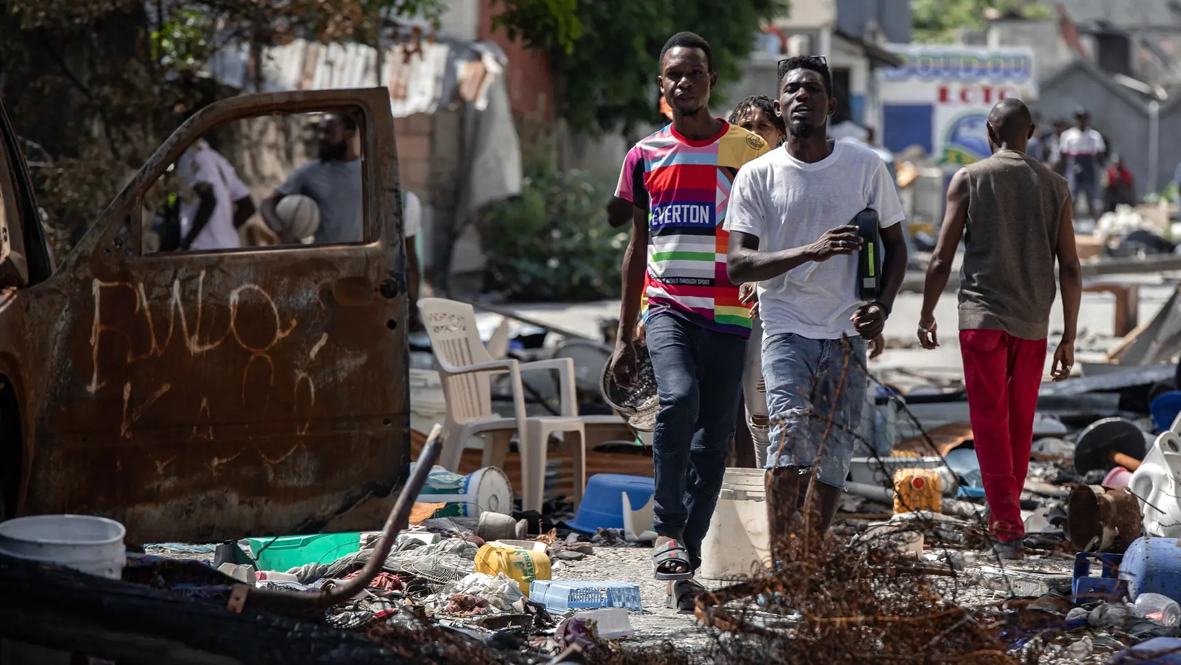 ONG denuncia mais de 1.200 mortes em operações com drones contra gangues no Haiti
