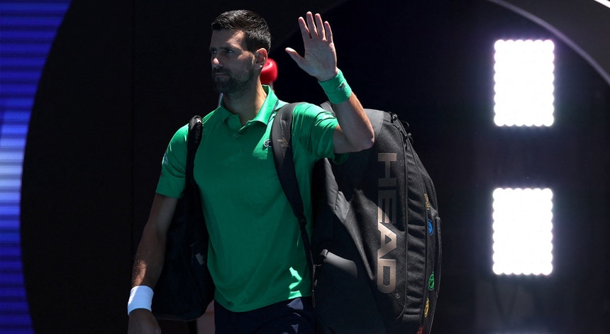 Imagem de Djokovic acelera para a terceira ronda do Open da Austrália