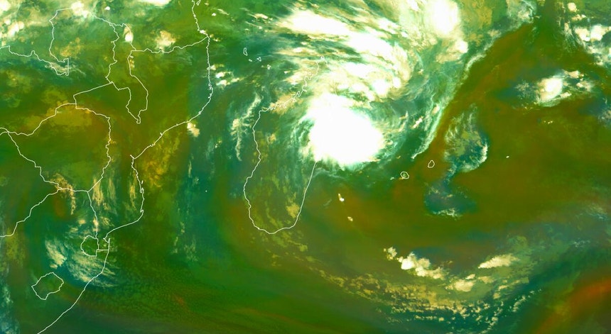 Imagem de satélite mostra a depressão tropical
