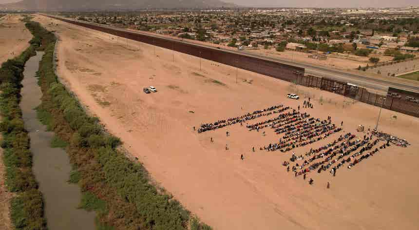 Migrantes. Depois do Rio Bravo vem o muro de ferro