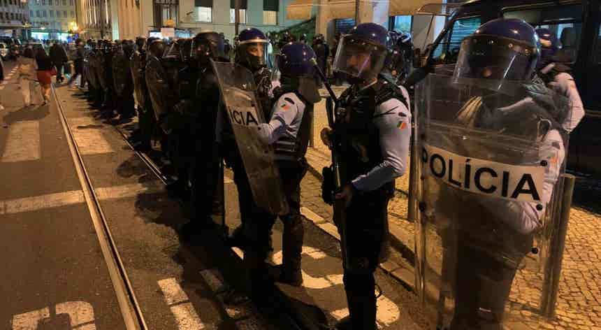 Confrontos em Lisboa. PSP diz que dois agentes ficaram feridos