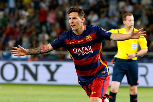 De um lado, o melhor jogador do mundo. Do outro, Lionel Messi. : r