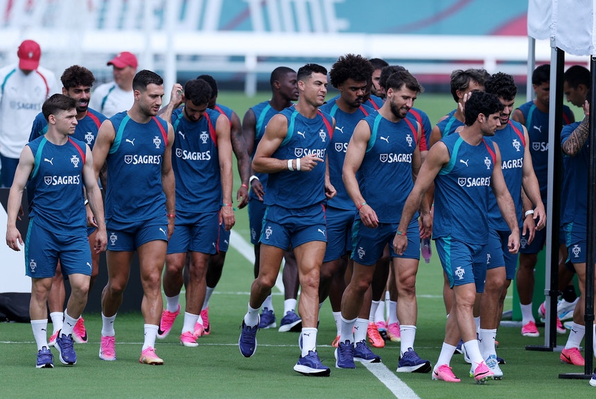 Imagem de Portugal realiza último treino antes do jogo com Colômbia