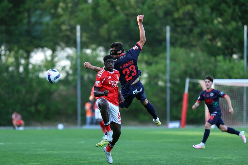 Imagem de Martimo vence Benfica B e garante regresso à I Liga