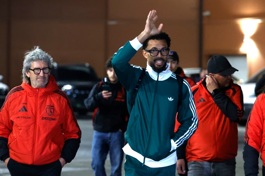 Imagem de Vozinha "muito feliz" por estar finalmente no Chile para assinar pelo Colo Colo
