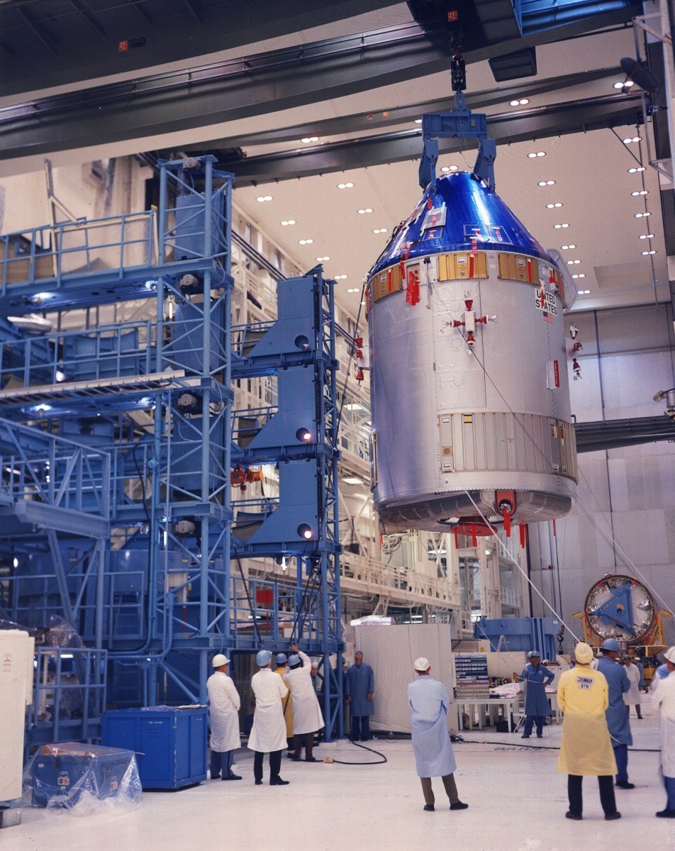  Cr&eacute;ditos fotogr&aacute;ficos: NASA History Office and Kennedy Space Center. 