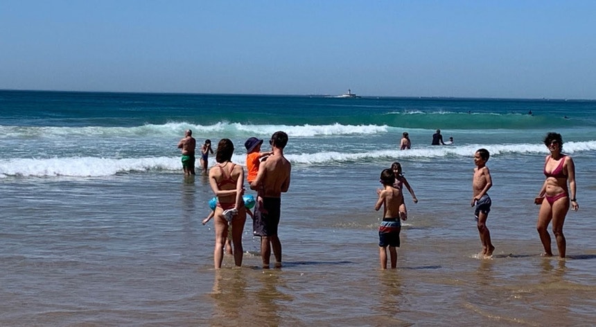 Imagem ilustrativa: Portugal tem 438 praias, marinas e embarcações com Bandeira Azul este ano