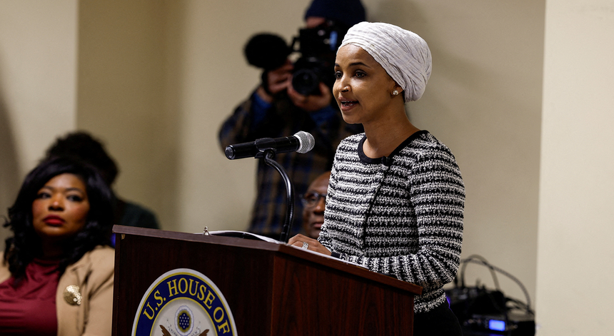 Imagem ilustrativa: Democrata Ilhan Omar atingida com substância desconhecida durante reunião públi