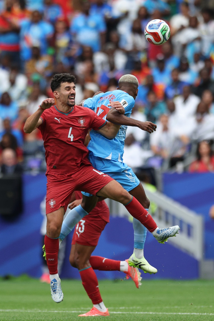 Imagem de Defesa Tomás Araújo continua ausente do treino de Portugal