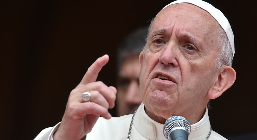 Papa Aceita Demissão De Bispos Chilenos Envolvidos Em Abusos Sexuais 5265