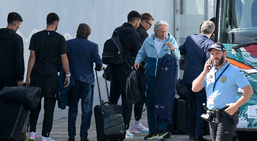 Imagem de Seleção portuguesa a norte prepara-se para a receção de domingo à Noruega