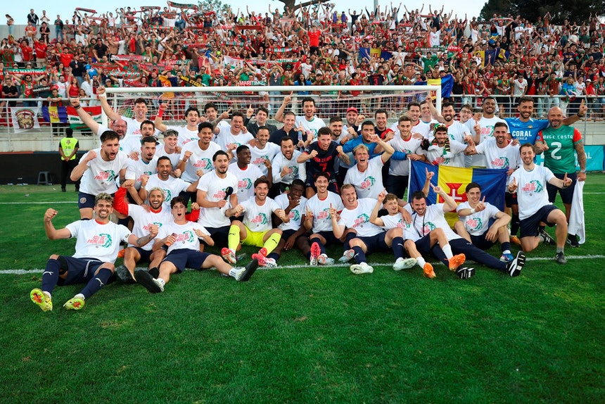 Imagem de Martimo vence Benfica B e garante regresso à I Liga