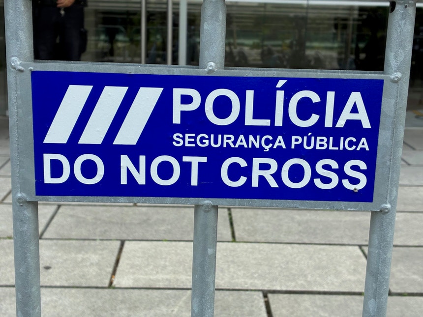 Imagem de Polícias protestam no Porto para exigir aumentos