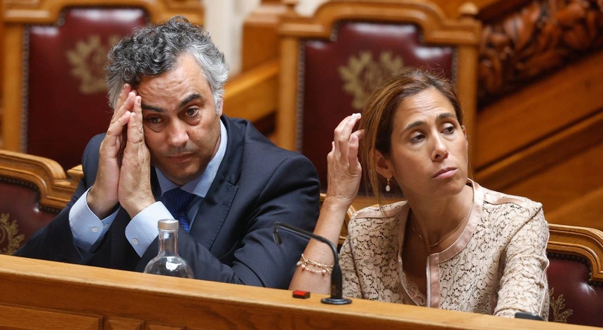 Imagem de "Vai acontecer". Ministro confiante na publicação de todas as notas esta sexta-feira à tarde