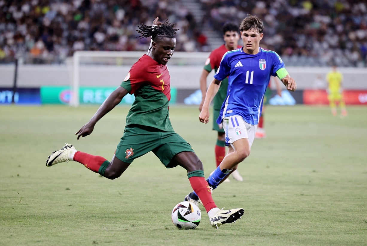 Fábio Silva E Geovany Quenda Chamados à Seleção Portuguesa