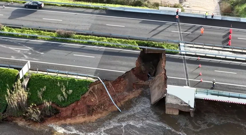 Imagem de Canal geral do sistema hidráulico do rio Mondego vai ser reaberto hoje