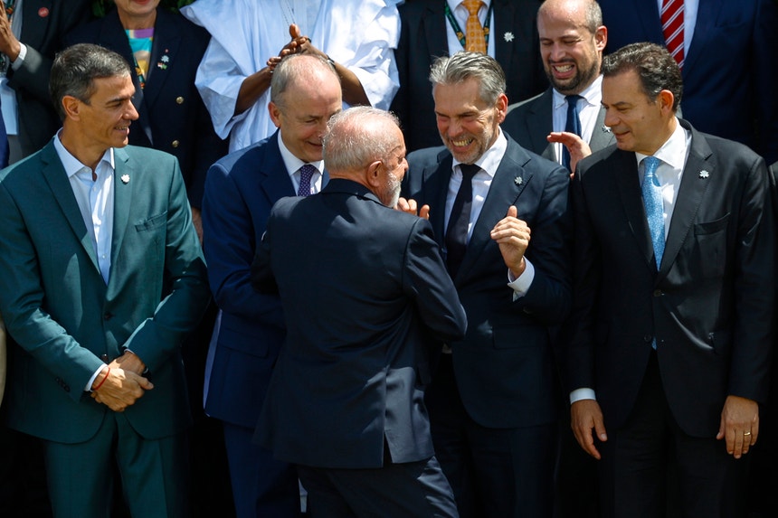 Montenegro na Colômbia para a cimeira UE-CELAC