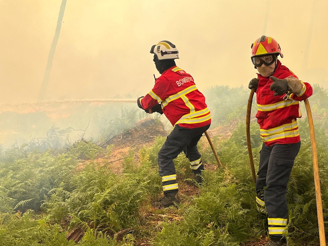 Bombeira ferida com gravidade no combate a fogo em Resende