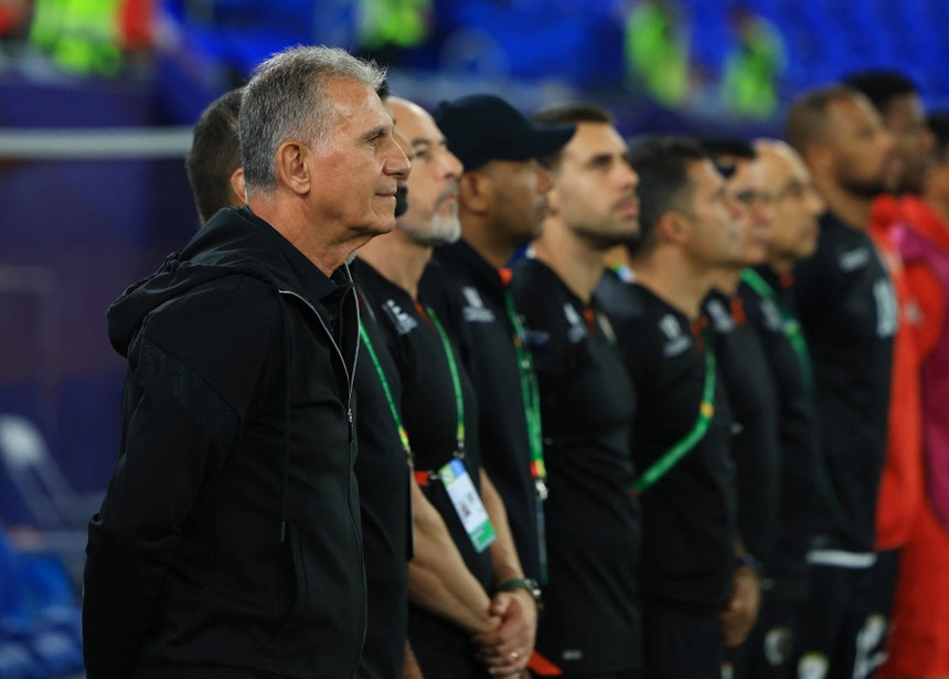 Imagem de Omã de Carlos Queiroz vence Comoros, mas é afastado na Taça Árabe