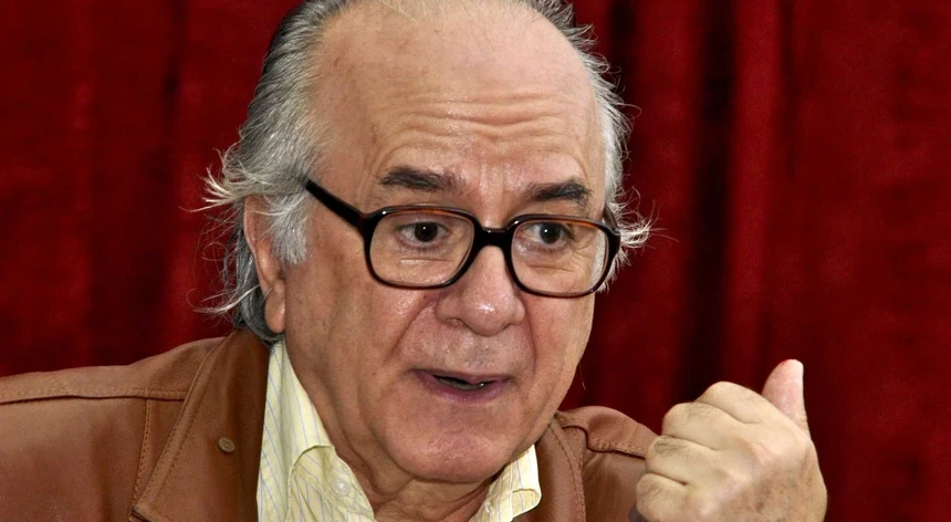 Imagem ilustrativa: Queixa por difamação contra Boaventura de Sousa Santos foi arquivada após desis