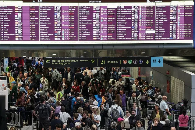 Airport passenger numbers hit a new record of 4.5 million in February