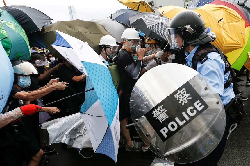 Protestos no 22º aniversário da passagem de Hong Kong à administração chinesa
