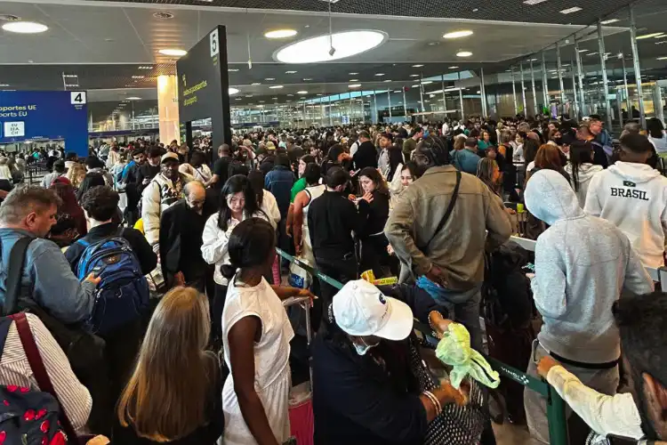 Controlo de fronteiras ultrapassou duas horas no aeroporto do Porto, admite PSP