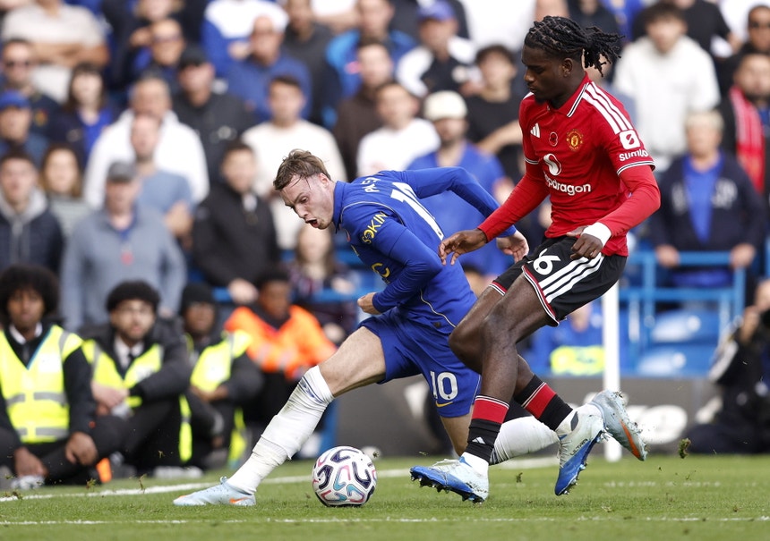 Imagem de Manchester United perde com Chelsea e pode terminar ronda em zona de despromoção