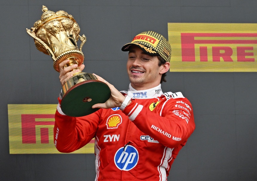 Leclerc vence GP da Grã-Bretanha de F1 que terminou com `safety car`